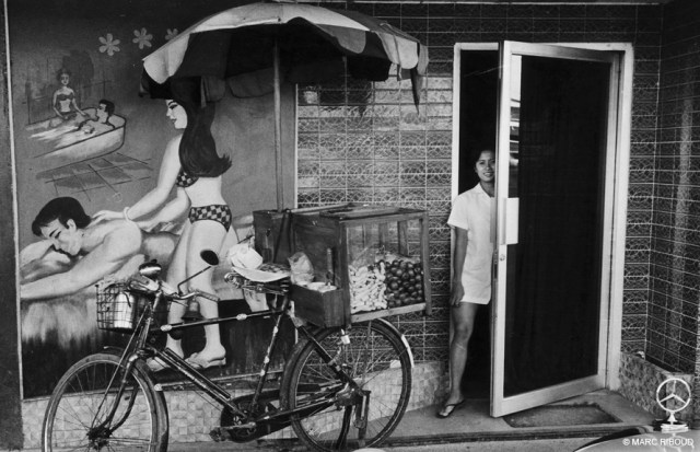 1969 Bangkok massage parlour.jpg