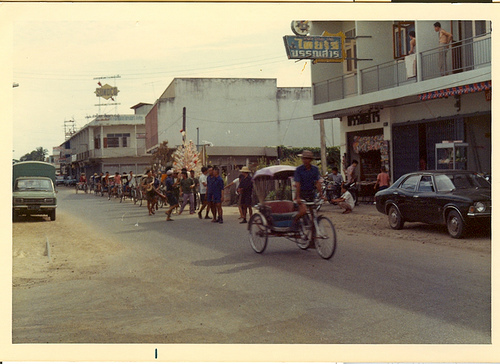 295941831_1746fbda3a