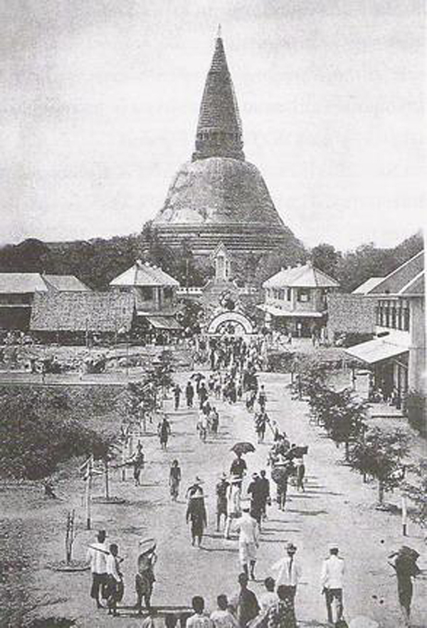 Phra Pathom Chedi - Nakhon pathom